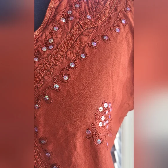Embroidered Rust Top With Sequins - Picture 2 of 3